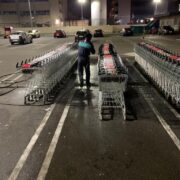 Spalat carucioare supermarket