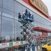 Servicii curatenie Altex