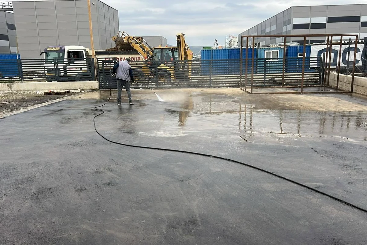 Curățenie Best Clean pentru depozite și spații logistice